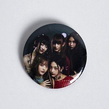 Значок NewJeans badge-122 фото