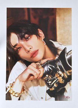 Плакат A3 Hyunjin / Stray Kids poster-292 фото
