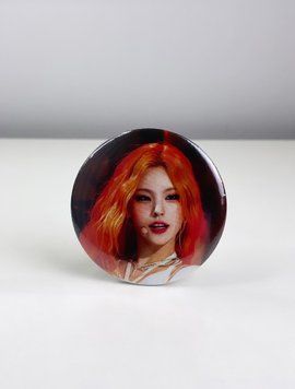 Значок Yeji / Itzy badge-99 фото