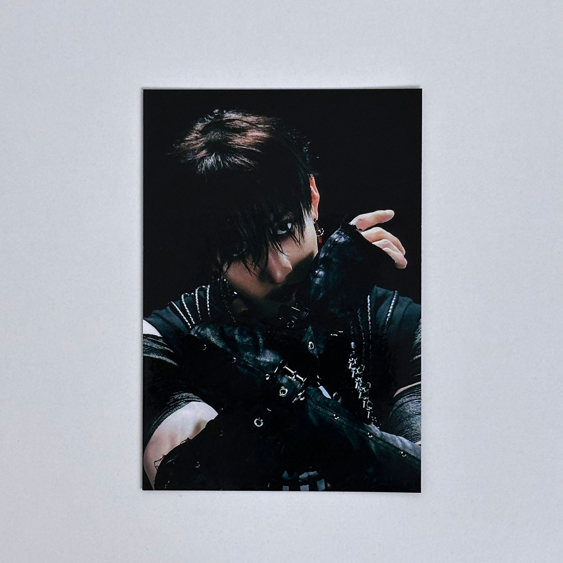 Купити Магніт Bang Chan / Stray Kids magnet-39 в інтернет магазині Yumiko
