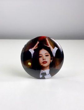 Значок Yeji / Itzy badge-100 фото